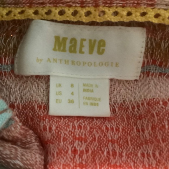 Women's Collared Long Sleeve Button Down Blouse Size Small - Picture 3 of 3